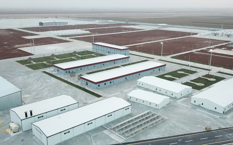 أعمال بناء منطقة قاعدة مخيم جيلدير العسكرية