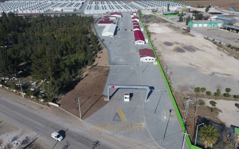 أعمال بناء مركز إسكان مدينة المخيمات في جودتية في محافظة العثمانية، الأراضي الخشبية – وأحجار الأرصفة – وأحجار مجاري الأرصفة